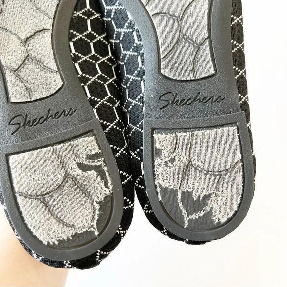Skechers Aircooled Flyknit Pointed Toe Loafers Black Geometric Print‎ Women’s 7 - Picture 11 of 14